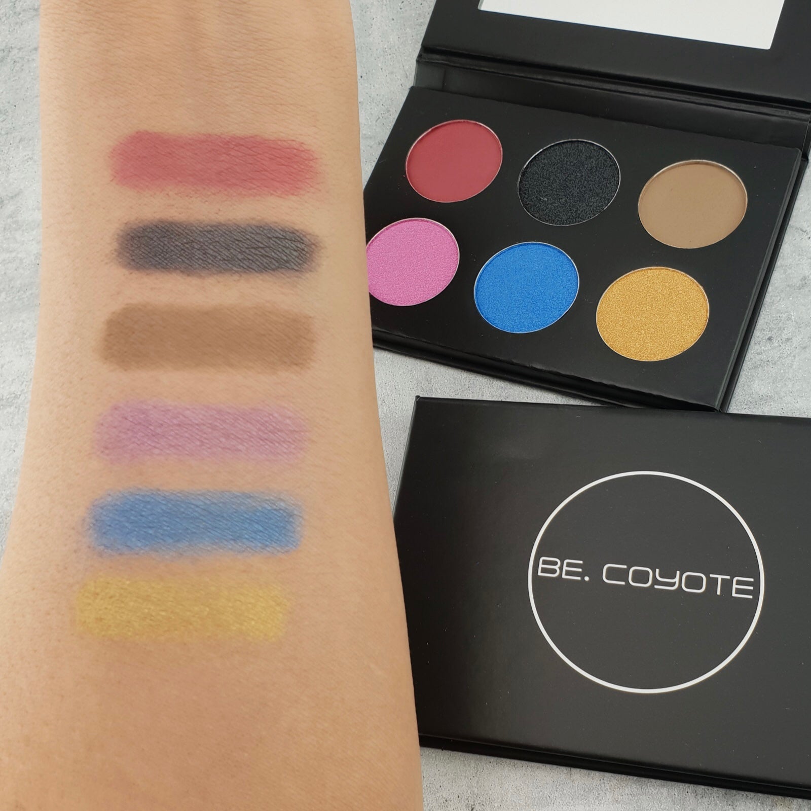 Eyeshadow Palette "What a Knockout"